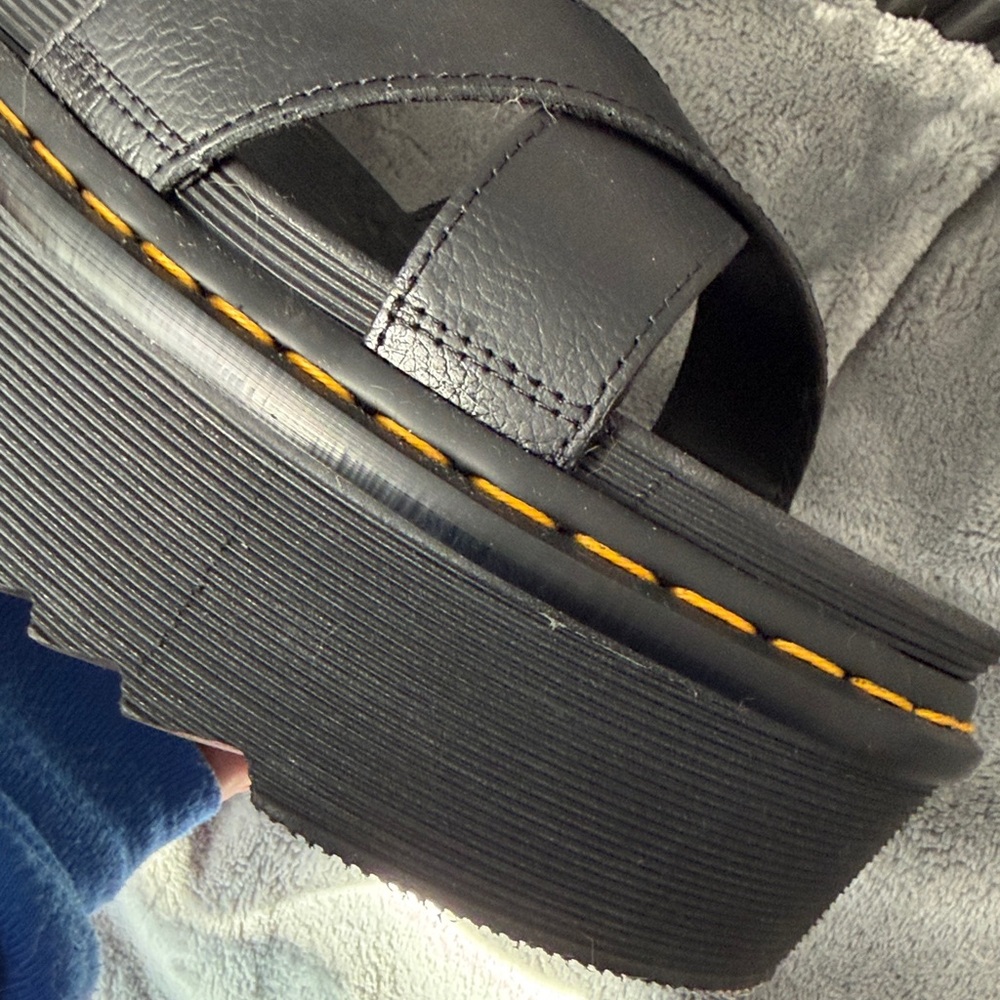 Dr. Martens woman’s platform Black Sandals with Yellow Stitching - Picture 5 of 9